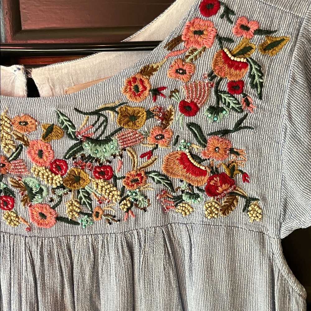 Philosophy- Embroidered dress - Picture 2 of 9